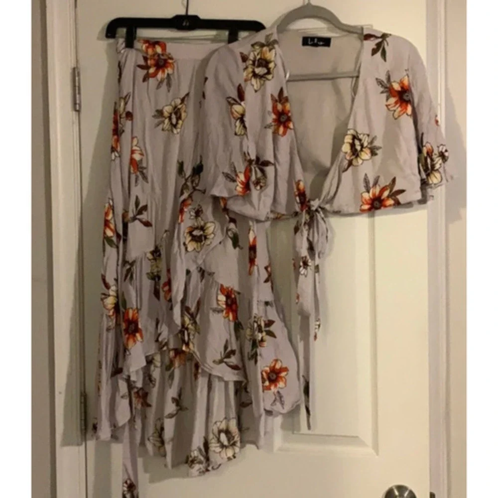 NWT XL CHARLOTTE RUSSE‎ Purple floral Beach Cover up wrap tie top